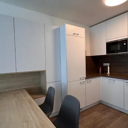 Air Conditioned 2 Apartment, Old City, New Building - Stein Apartment Pressburg
