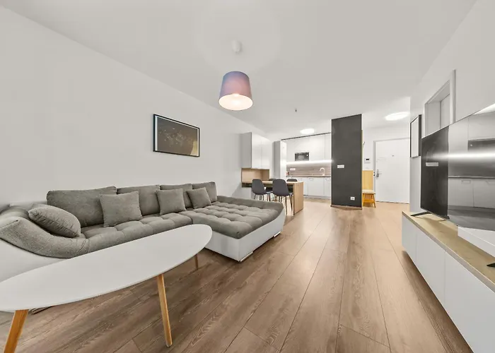 Air Conditioned 2 Apartment, Old City, New Building - Stein * Μπρατισλάβα