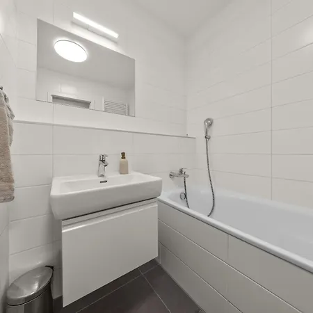 Air Conditioned 2 Apartment, Old City, New Building - Stein Apartment Pressburg