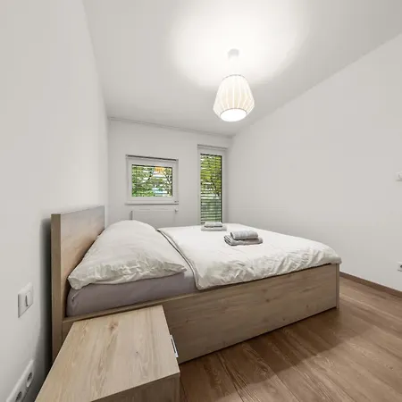 Air Conditioned 2 Apartment, Old City, New Building - Stein Pressburg