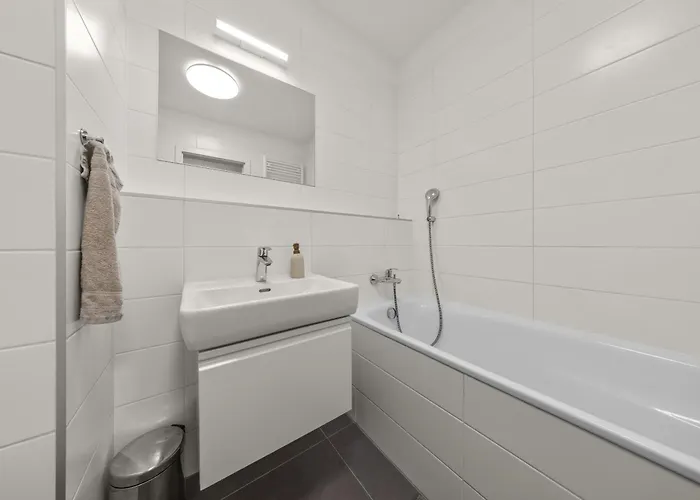 Air Conditioned 2 Apartment, Old City, New Building - Stein アパート ブラチスラヴァ